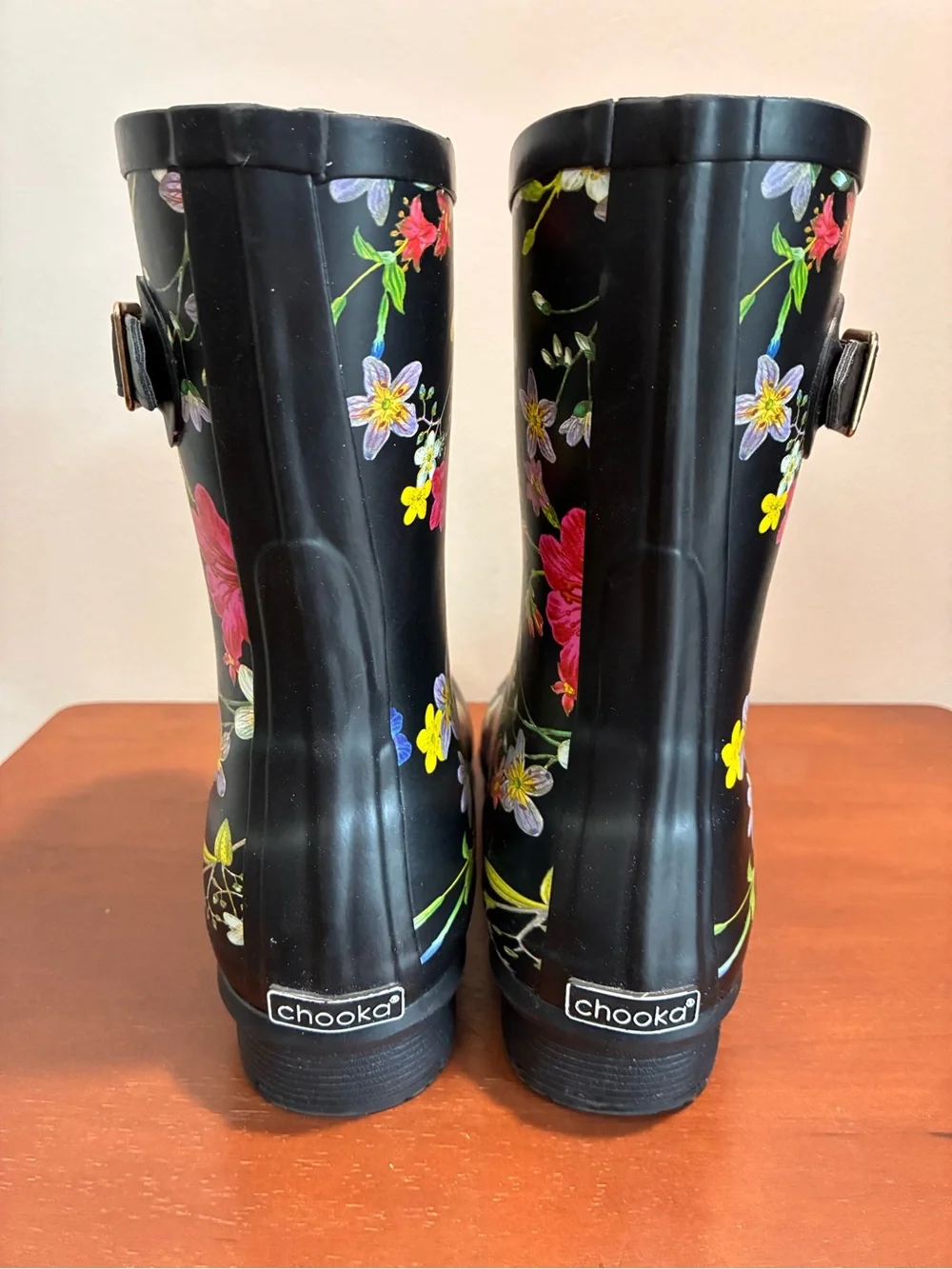 Chooka Kalista Classic Mid Calf Rubber Rain Boots Black Floral Women’s Size 8